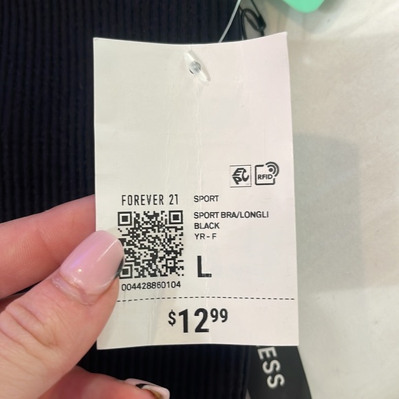 Black Crop Top - Picture 2 of 2